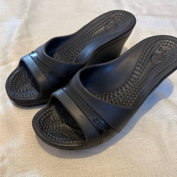 CROCS Shoes - Crocs Sassari Black Women’s Wedge Sandals Size 7